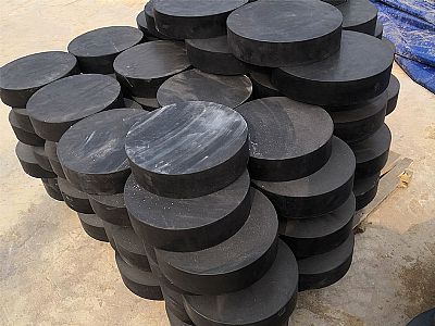 内蒙古板式橡胶支座由若干层橡胶片与薄钢板经加压硫化